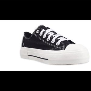 No Boundaries Platform Classic Lace Up